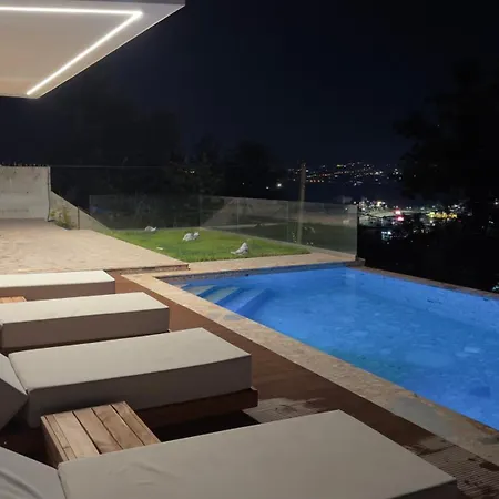 Panorama Hill - Private Pool & Views