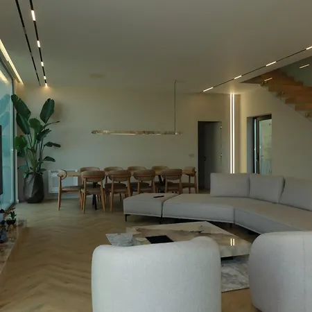 Villa Panorama Hill - Private Pool & Views Tirana